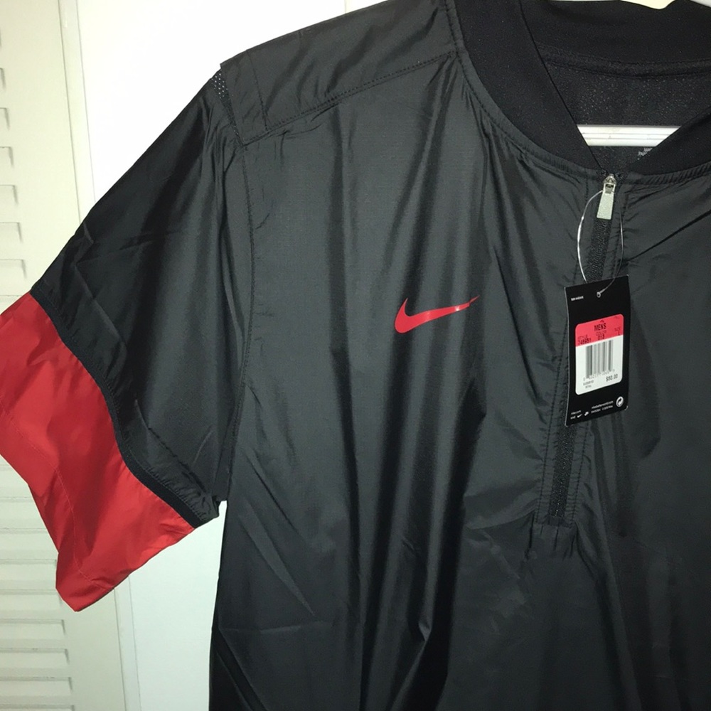 NIKE Waterproof short sleeved 1/4 pullover